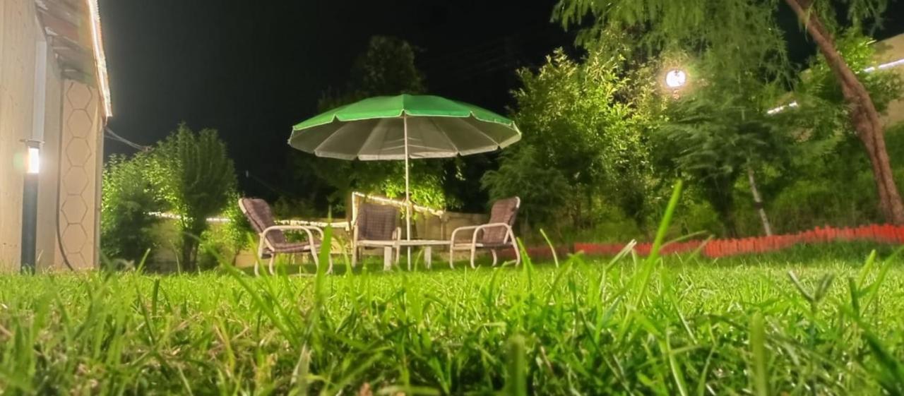 Republika Central Mansehra 외부 사진