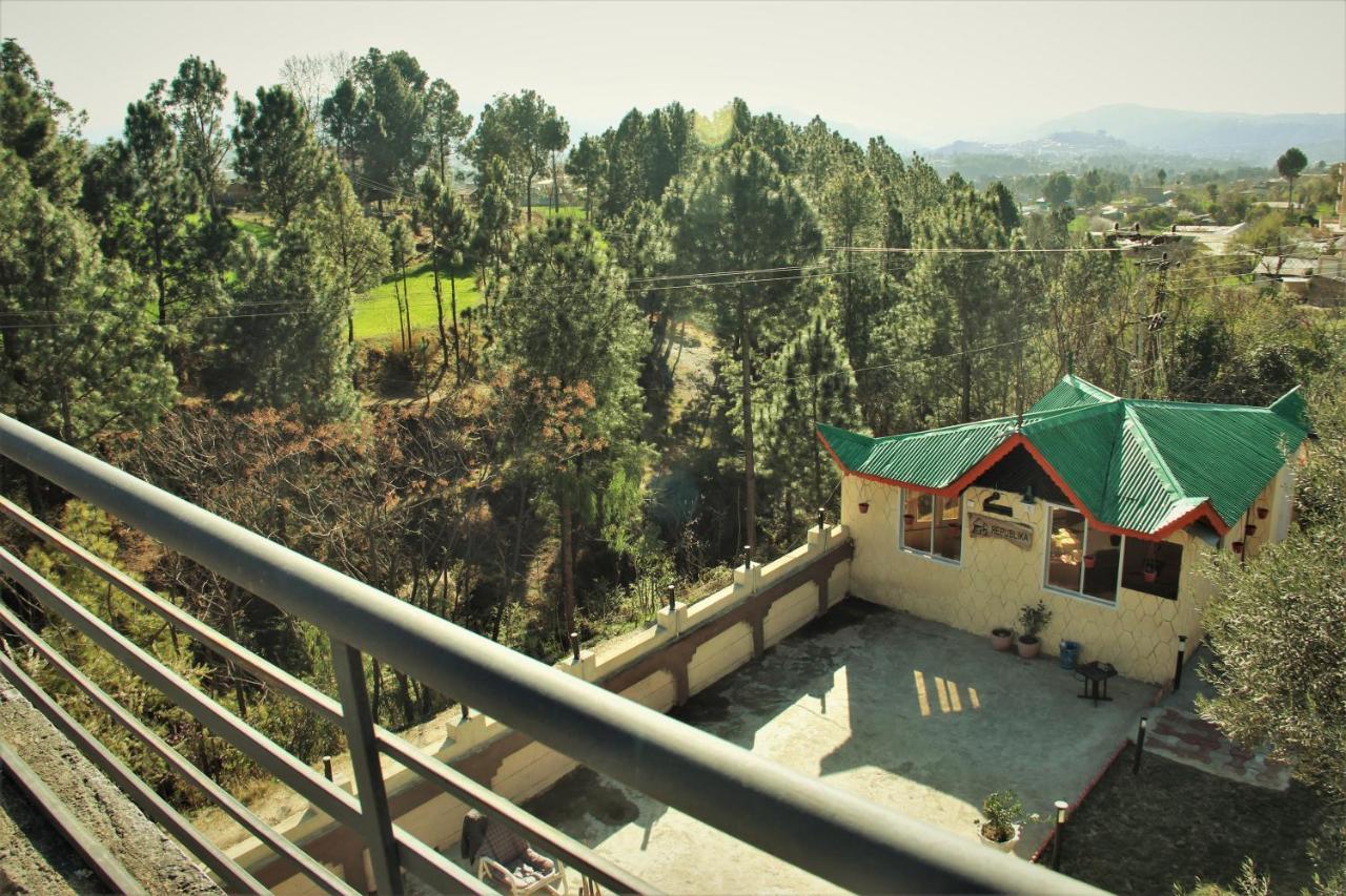 Republika Central Mansehra 외부 사진