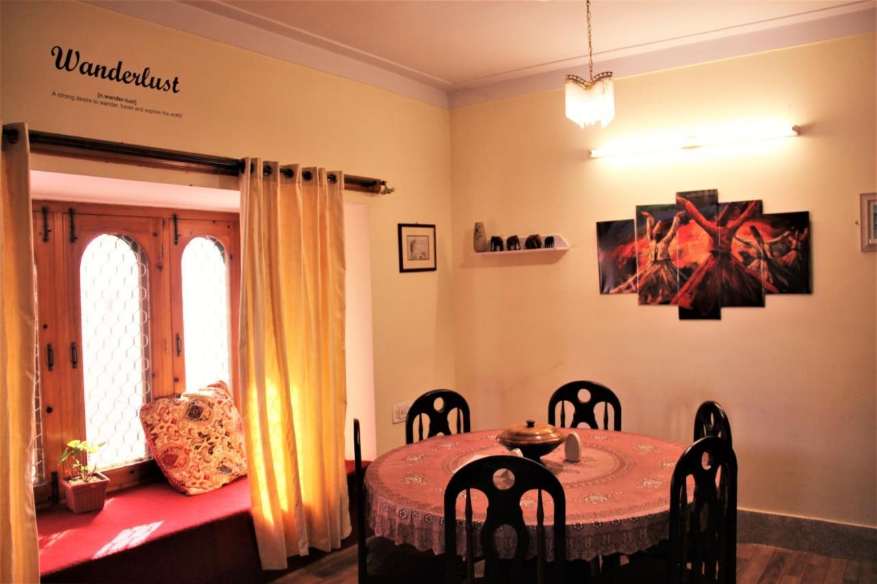 Republika Central Mansehra 외부 사진