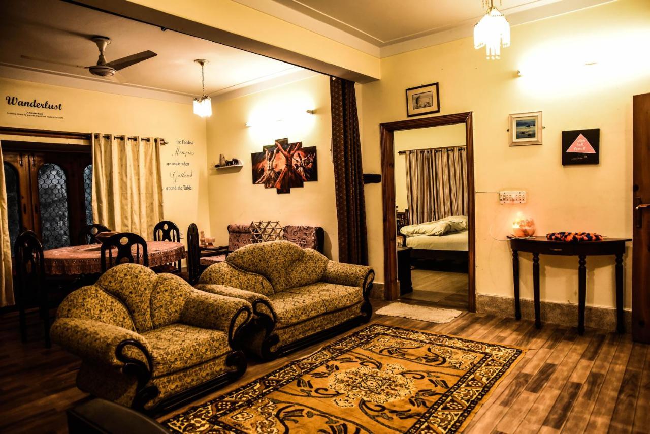 Republika Central Mansehra 외부 사진