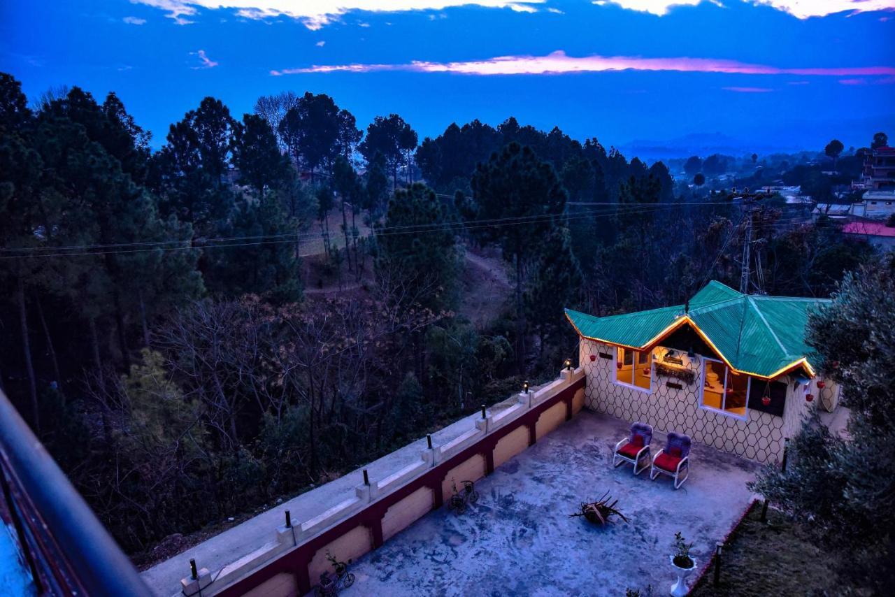 Republika Central Mansehra 외부 사진